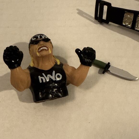 WWE Tag Team Championship Title Belt Set lot Of Action Figure Accessories TNA - Picture 10 of 10